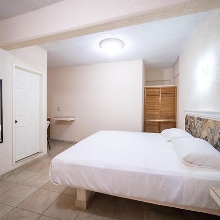 Peninsula Stays Executive Hotel Salina Cruz Esterno foto